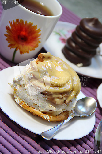 Image of Tea and glazed sweets 