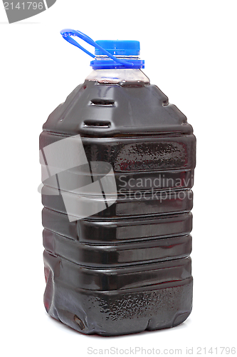 Image of red wine in plastic container