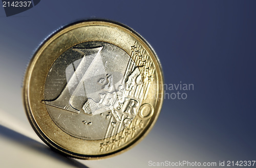 Image of One euro coin 