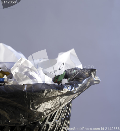Image of Trash can