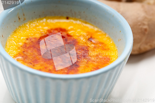 Image of fresh ginger creme brulee dessert 