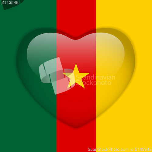 Image of Cameroon Flag Heart Glossy Button