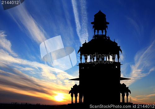 Image of cenotaph silhouette against beautiful sunset