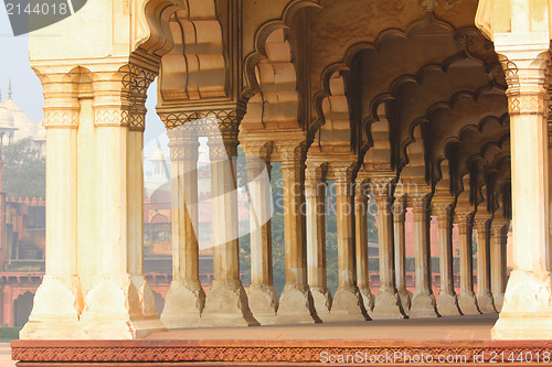Image of columns in palace - agra fort