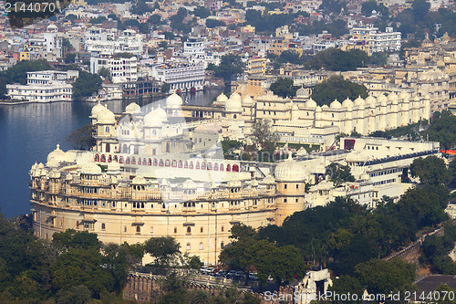 Image of view on lake and palace in Udaipur