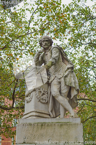 Image of Shakespeare statue