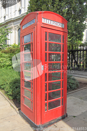 Image of London telephone box