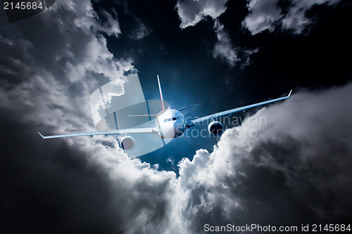 Image of Passenger Airliner in the sky