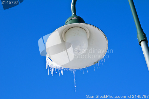 Image of Icicle on a street lamp