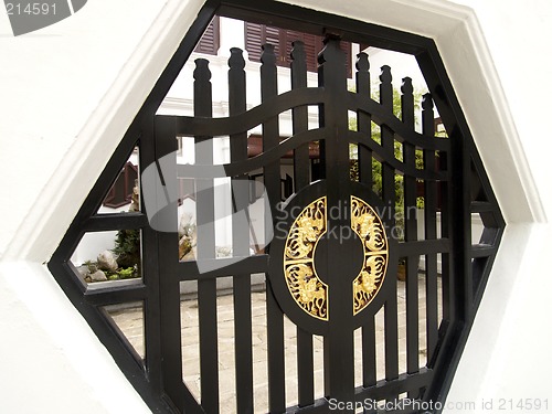 Image of Chinese temple door