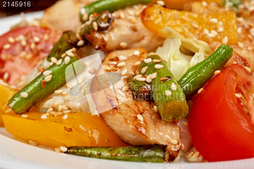 Image of Warm salad with chicken