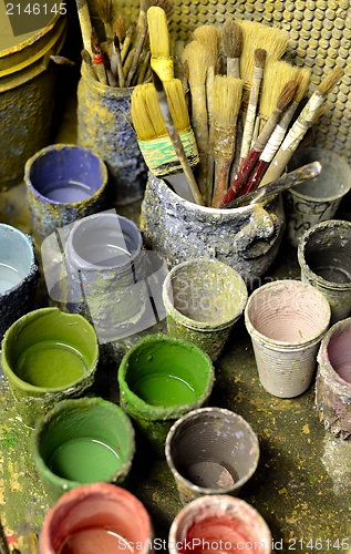 Image of Paitbrushes and colors