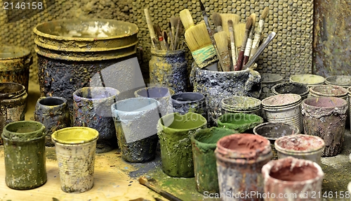 Image of Paitbrushes and colors