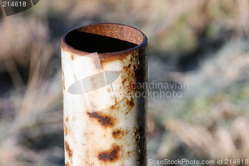 Image of rusty tube