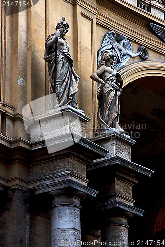 Image of grey marble statue of divinity 