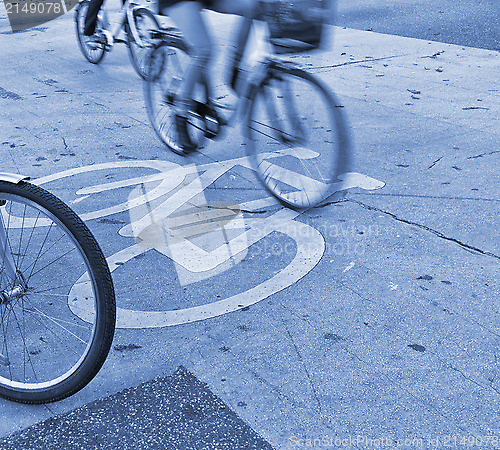 Image of Rush hour cyclists