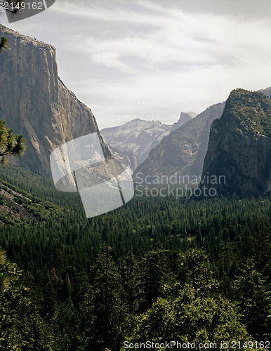 Image of Yosemite Valley, California