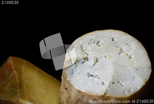 Image of salt curd and seasoned cheese