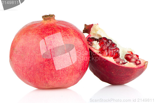 Image of Open pomegranate with seed