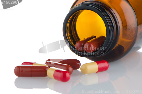 Image of Pills from bottle