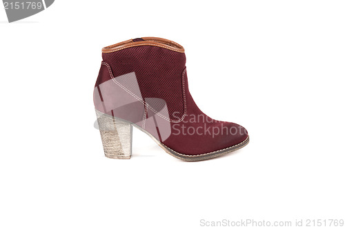 Image of brown woman's shoe