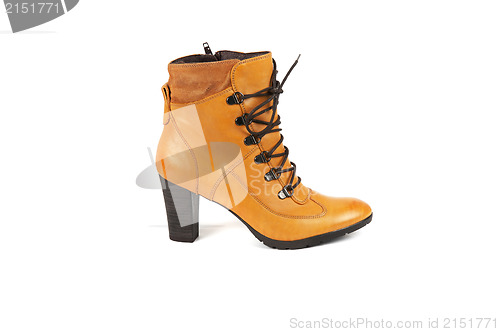 Image of brown woman's shoe