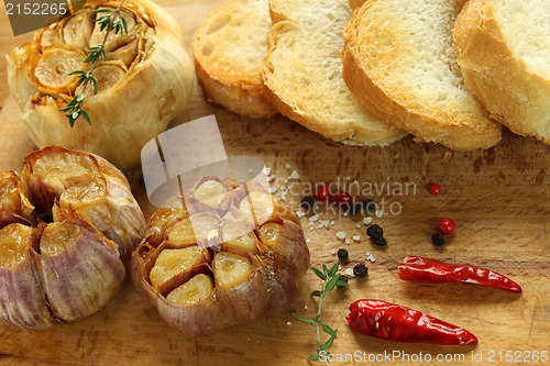 Image of Roasted garlic.