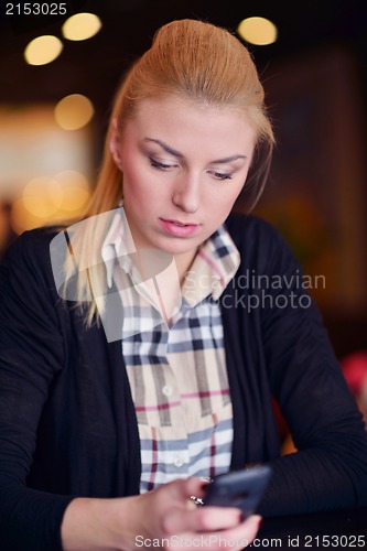 Image of business woman talk by phone