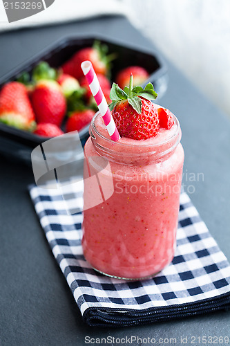 Image of Fruit smoothie and strawberries