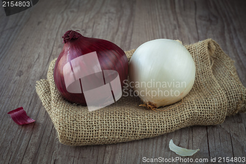 Image of Red and white onions