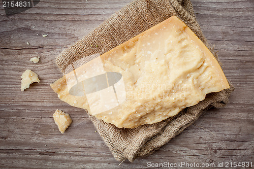Image of Parmesan cheese