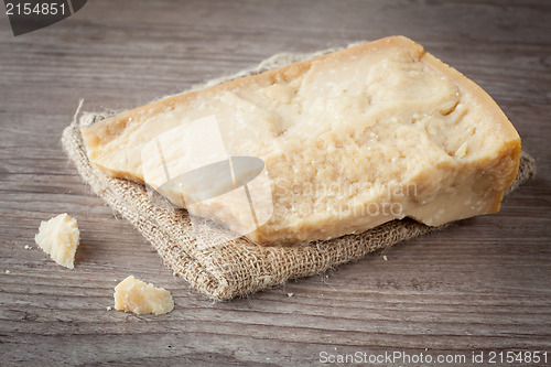 Image of Parmesan cheese
