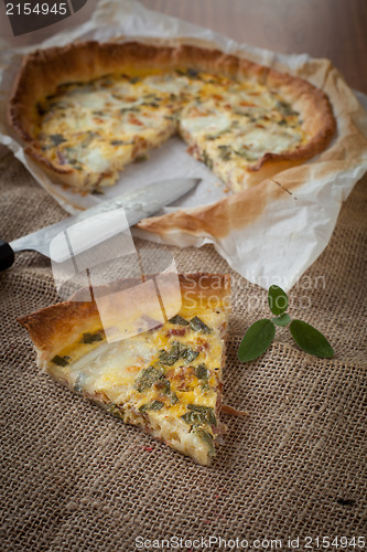 Image of Quiche with ham and sage