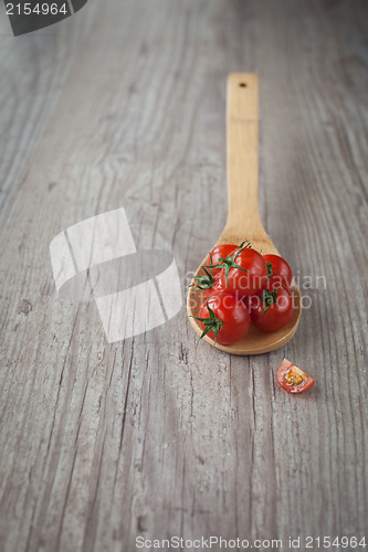 Image of cherry tomatoes,