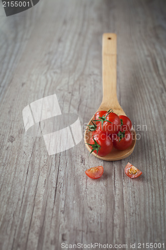 Image of cherry tomatoes,