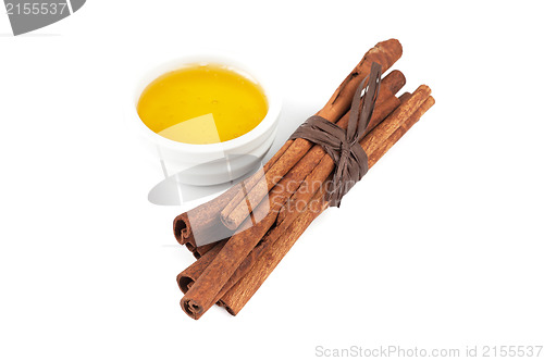 Image of cinnamon and honey
