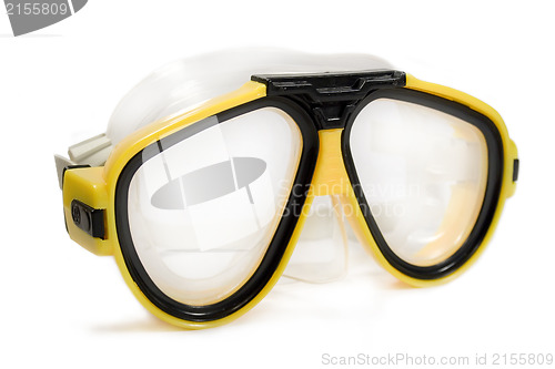 Image of Yellow diving mask isolated