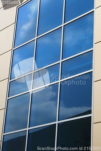 Image of Clouds refletion