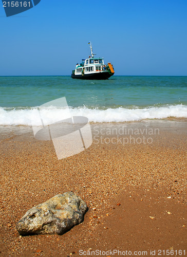 Image of Ship in the sea