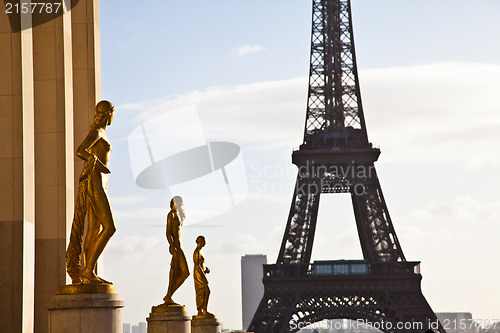 Image of Eiffel tower
