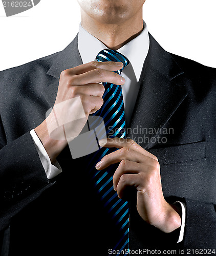 Image of to tie one's tie