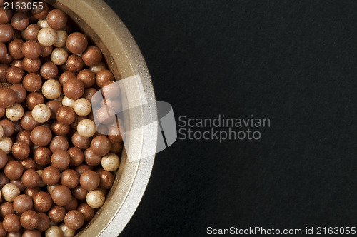 Image of Make up Brush and pearls