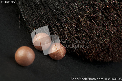 Image of Make up Brush and pearls