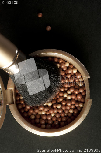 Image of Make up Brush and pearls