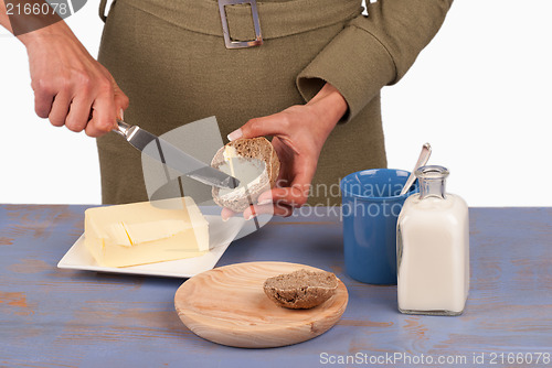 Image of Spreading butter