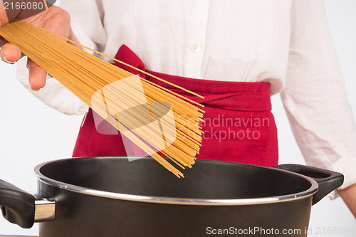 Image of Raw spaghetti