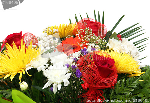 Image of assorted flowers in bouquet closeup