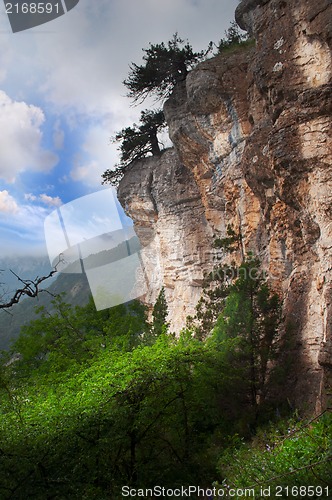 Image of mountain landscape 