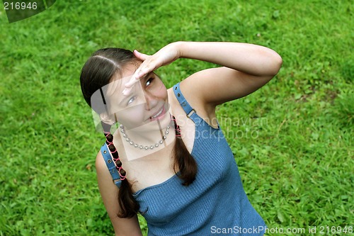 Image of Teenage girl Looking up