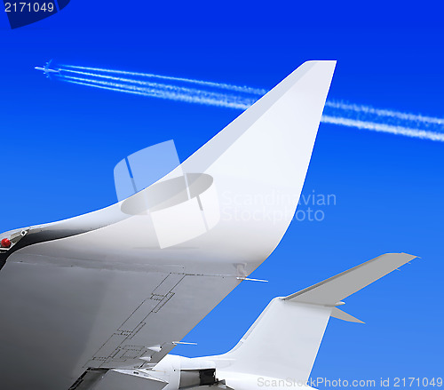 Image of wing of plane